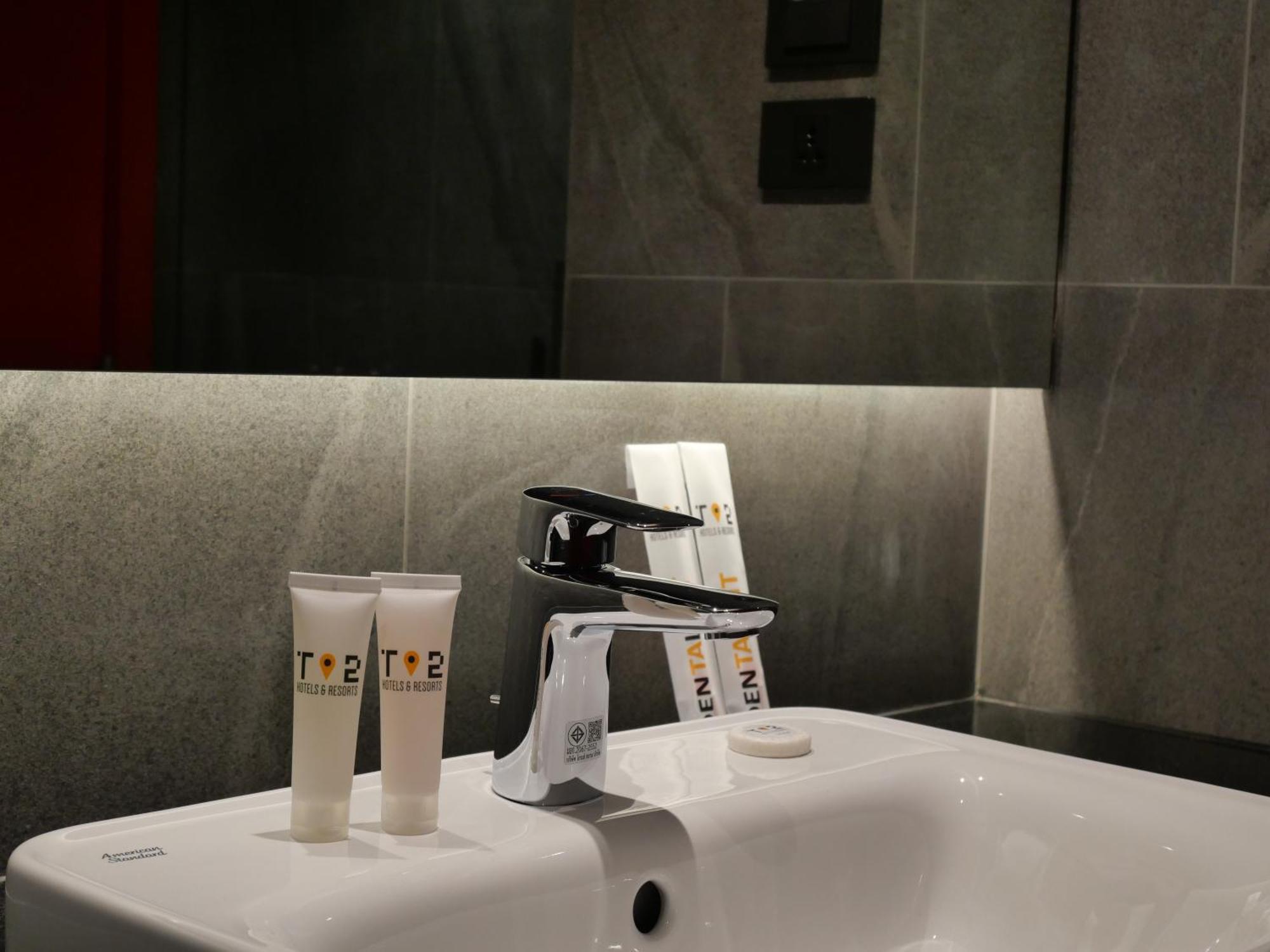 T2 The Portal Sukhumvit Hotel Bangkok Ngoại thất bức ảnh