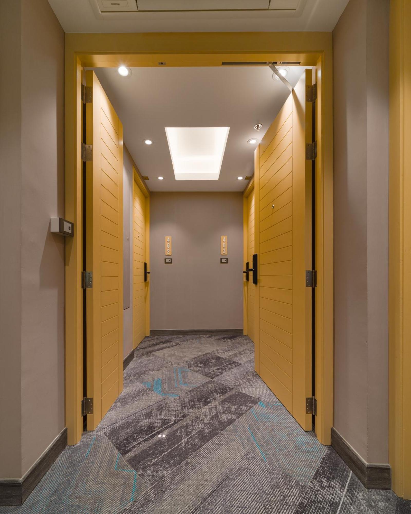 T2 The Portal Sukhumvit Hotel Bangkok Ngoại thất bức ảnh
